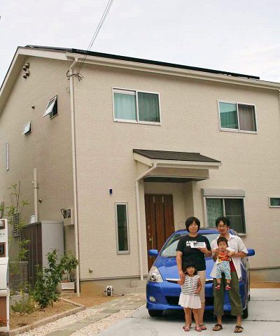神戸市　M様邸にて太陽光取り付け工事を行いました。
